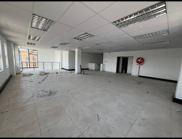 1,648M² WAREHOUSE FOR SALE IN MULDERSDRIFT